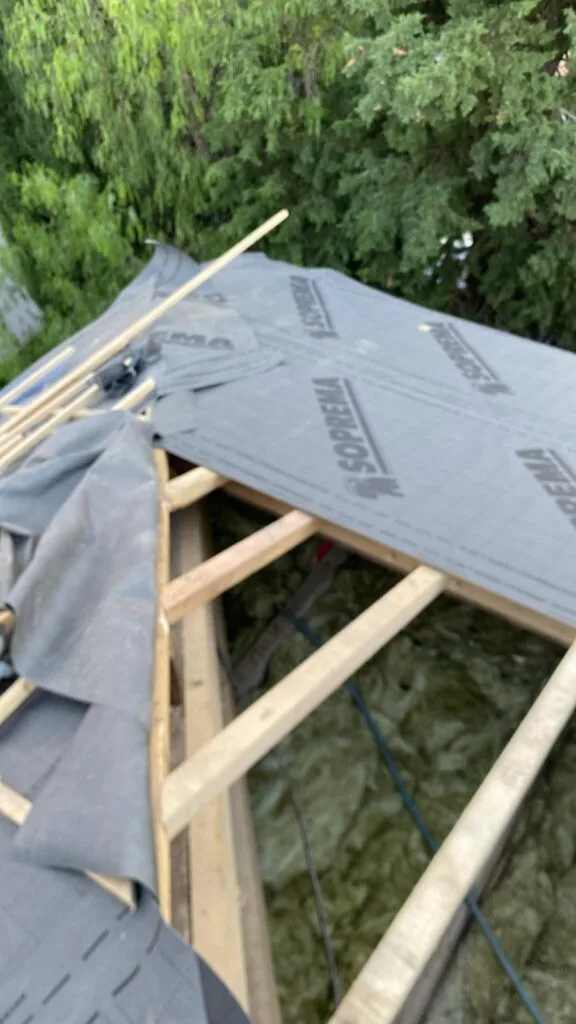 Chantier de couverture à Menton